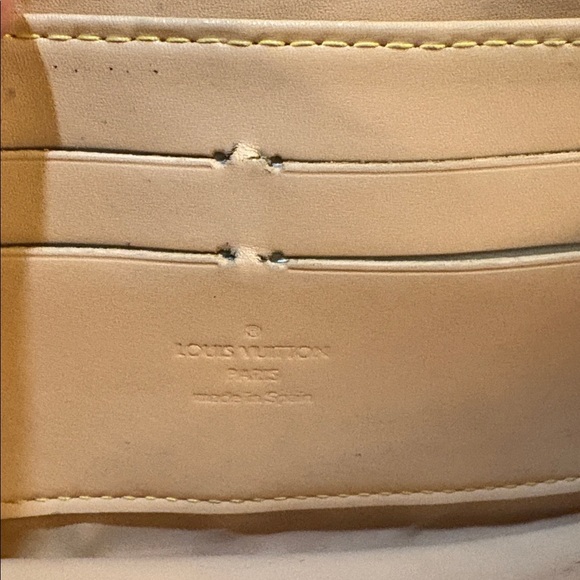 Louis Vuitton White Murakami long Wallet - Picture 12 of 16